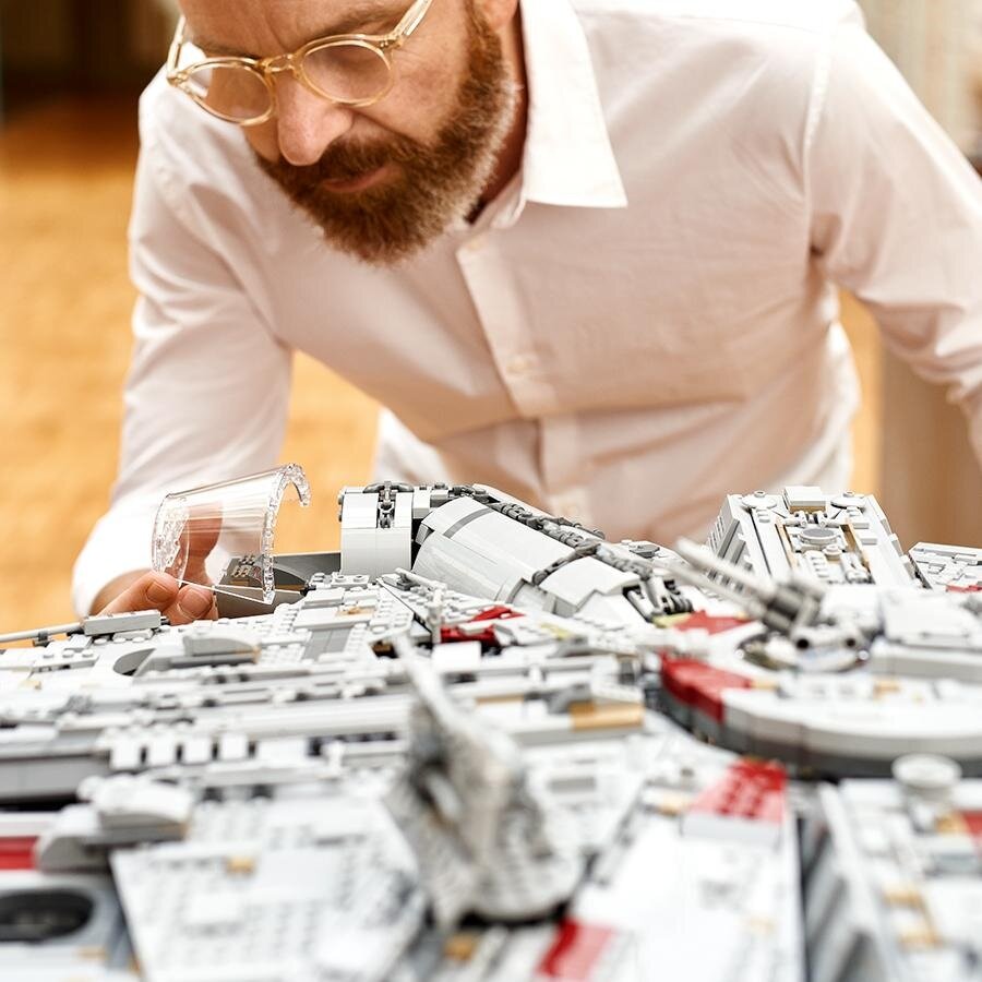 Klocki Duży Zestaw Star Wars Sokół Sokół Millennium 7541 Elementów Prezent