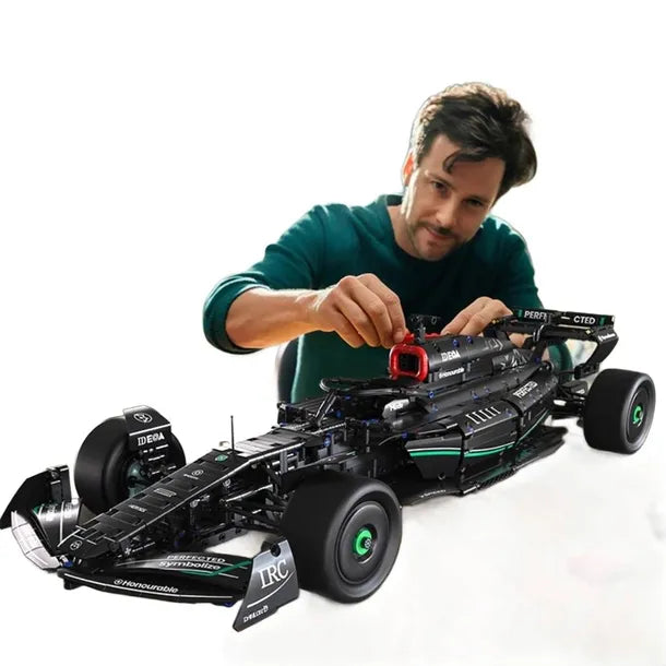 Klocki Formuła F1 Bolid Samochód Wyścigowy Merc Techniczny 1:8 Pudełko 1642